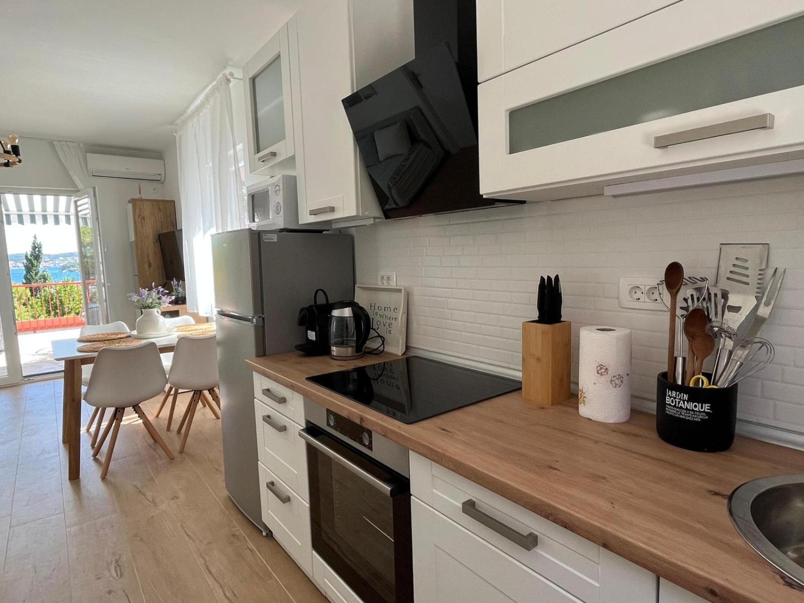 Planinić Apartament Rogoznica (Sibenik-Knin)
